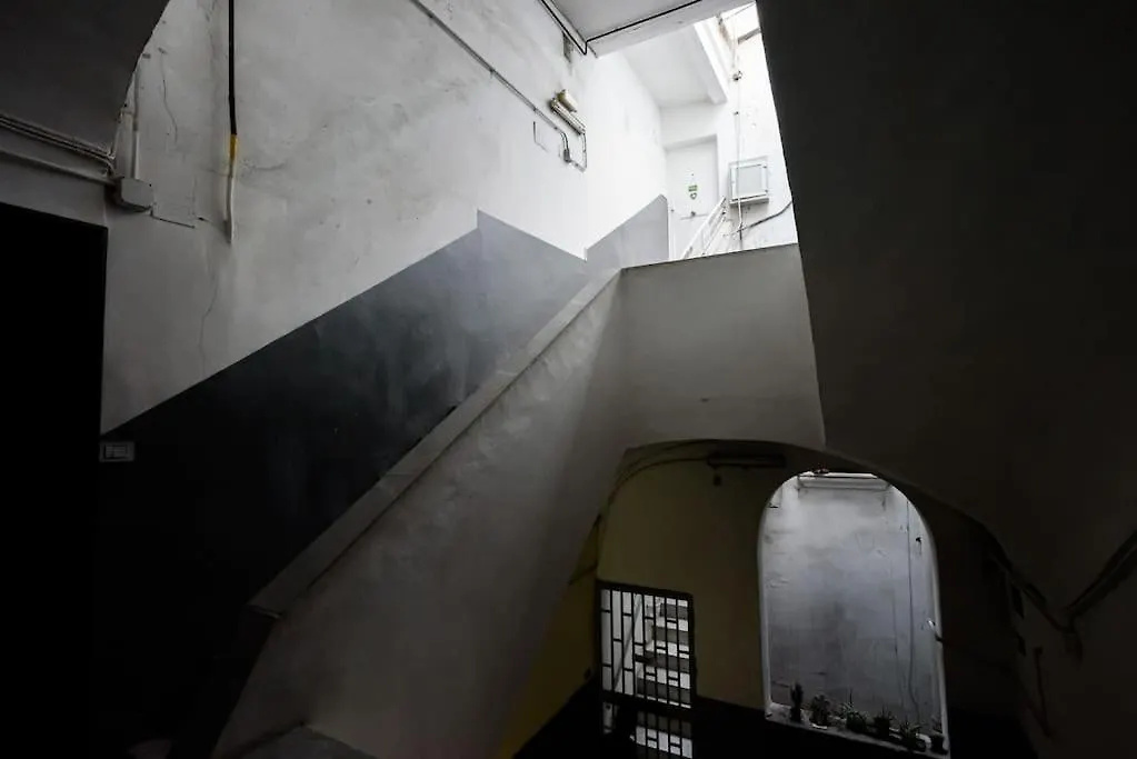 A Due Passi Da Toledo Apartment Naples 0*,  Italy